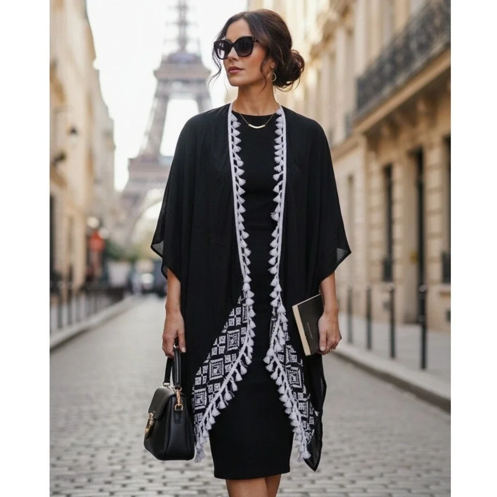 Vince Camuto OS Women Black White Tassel Embroidered Kimono Wrap‎ Cardigan NWT